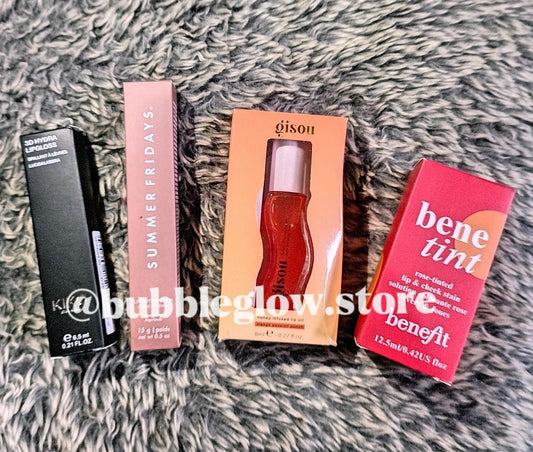 "Glow 4Eva Lip Squad ππ".