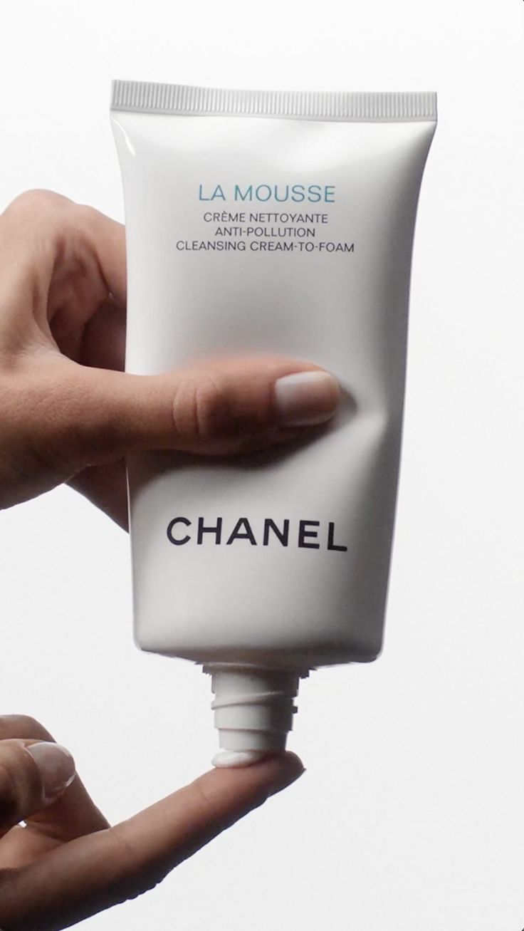 Chanel Cleansing Cream-To-Foam – Gentle Hydrating Face Cleanser for Soft & Radiant Skin.