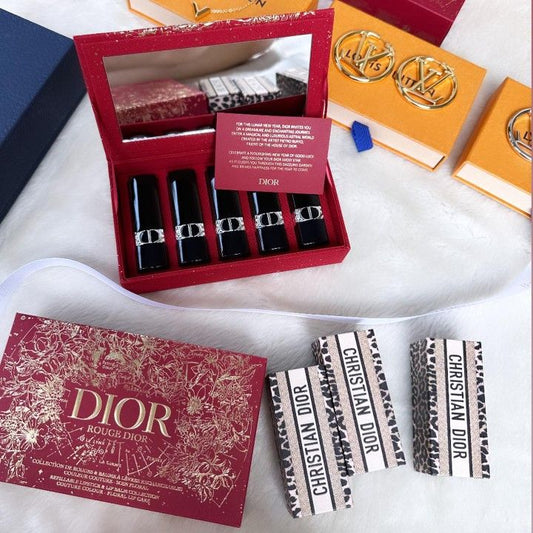 Dior Lipstick Set – Luxury High-Pigment Lipsticks with Hydrating Formula & Long-Lasting Color (Gift Box)