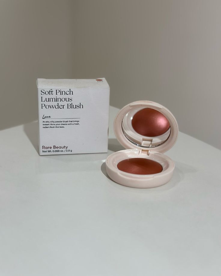 Rare Beauty Soft Pinch Powder Blush – Silky, Buildable & Long-Lasting Color