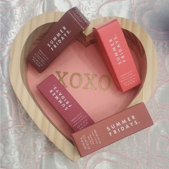 Summer Fridays Lip Oil – Hydrating Glossy Lip Treatment