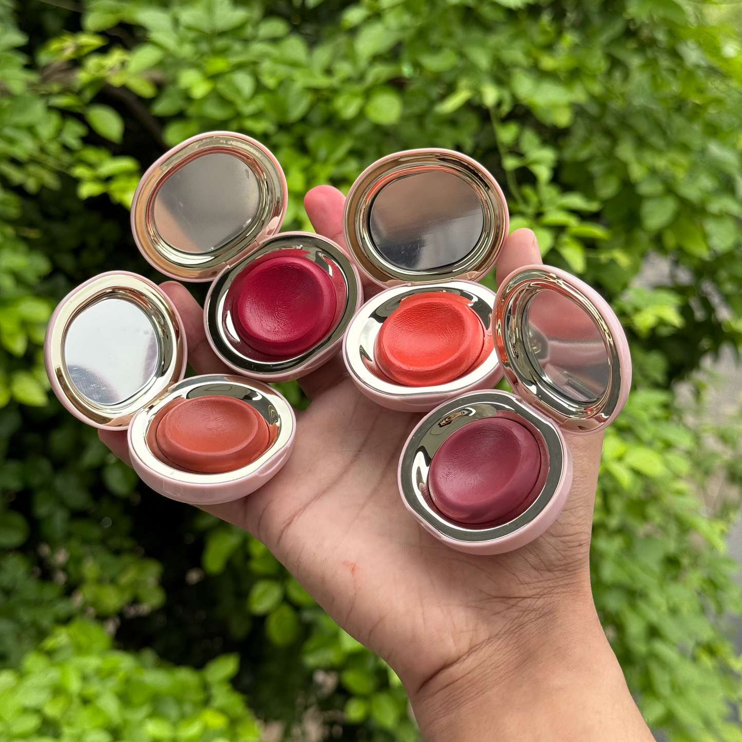 Rare Beauty Vulnerable Cream Blush – Lightweight Natural Long Lasting Glow