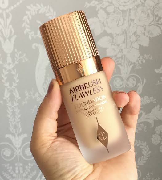 Charlotte Tilbury Foundation – Flawless Long Lasting Lightweight Full Coverage