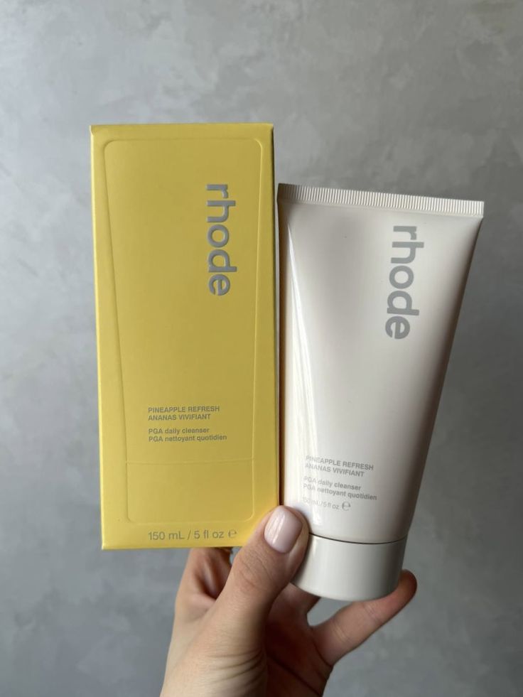 Rhode Pineapple Cleanser – Brightening Gel Face Wash with Pineapple Extract.