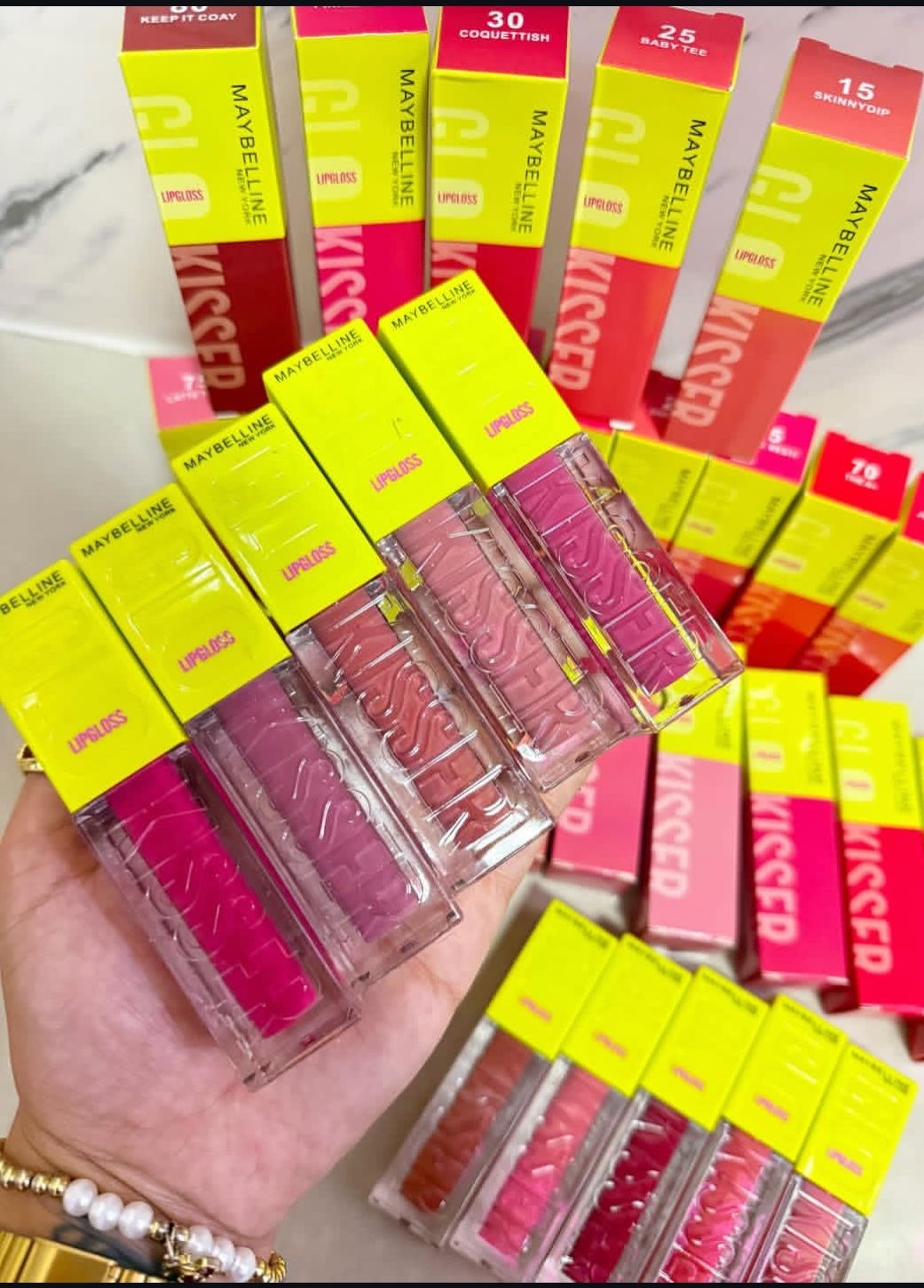 Maybelline Lip Gloss – High Shine Hydrating Formula