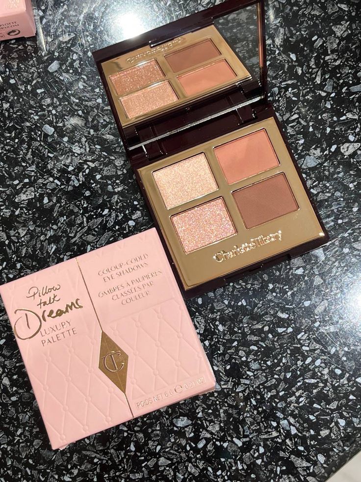 Charlotte Tilbury Pillow Talk Luxury Palette – Soft Glam Eyeshadow Quad