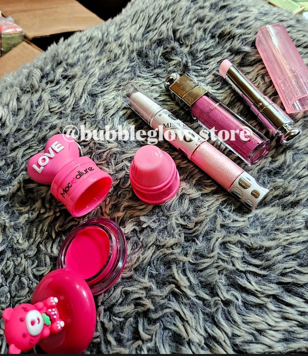 "Luminous Beauty Bundle" – Highlighter + Lip Care Must-Haves.