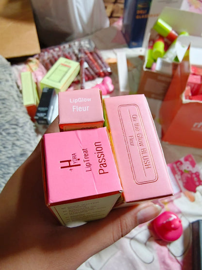 “Pixi Glow Trio ✨ Blush + Lip Glow + Hydra Treat”