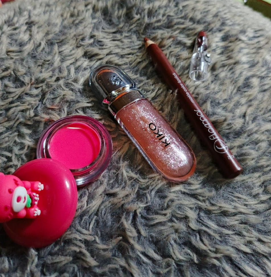 "Hydrating Lip Trio – Kiko Gloss, Flormar Lip Pencil & HudaMoji Lip Mask"
