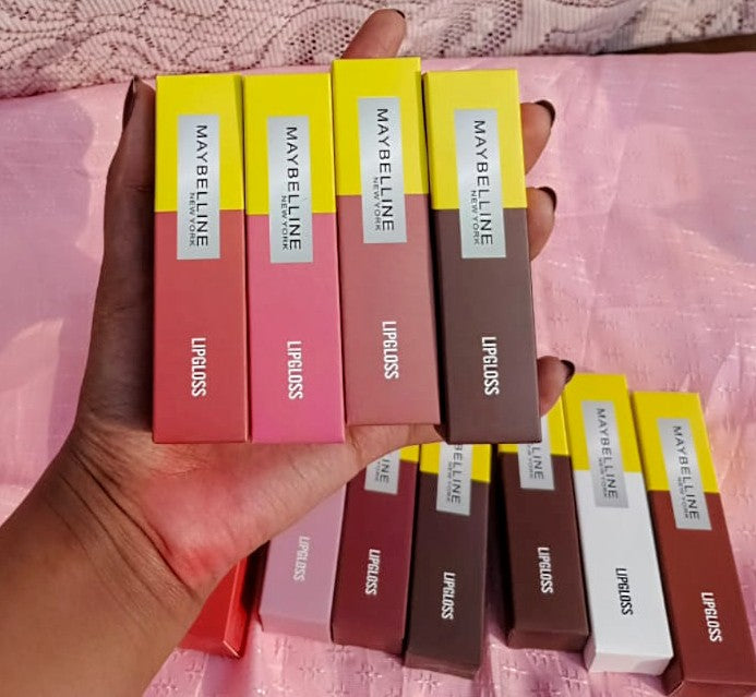 Maybelline Lip Gloss – High Shine, Non-Sticky & Hydrating Finish.