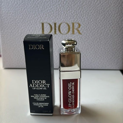 Dior Addict Lip Glow Oil – Hydrating, Nourishing & High-Shine Lip Care