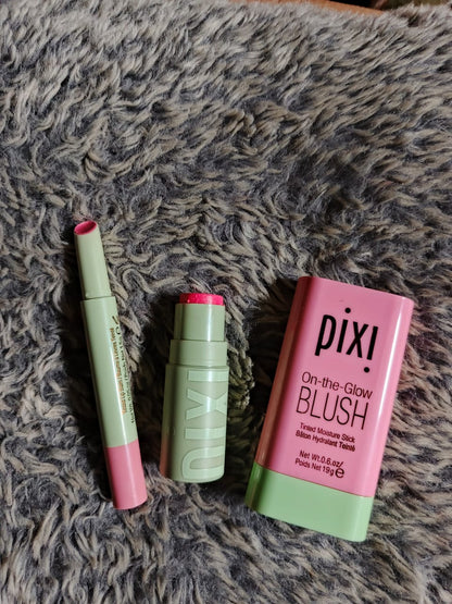 “Pixi Glow Trio ✨ Blush + Lip Glow + Hydra Treat”