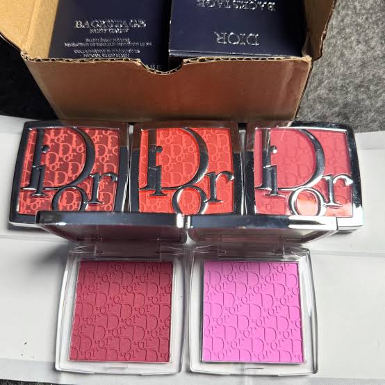 Dior Powder Blush – Silky, Buildable Color with Radiant Finish