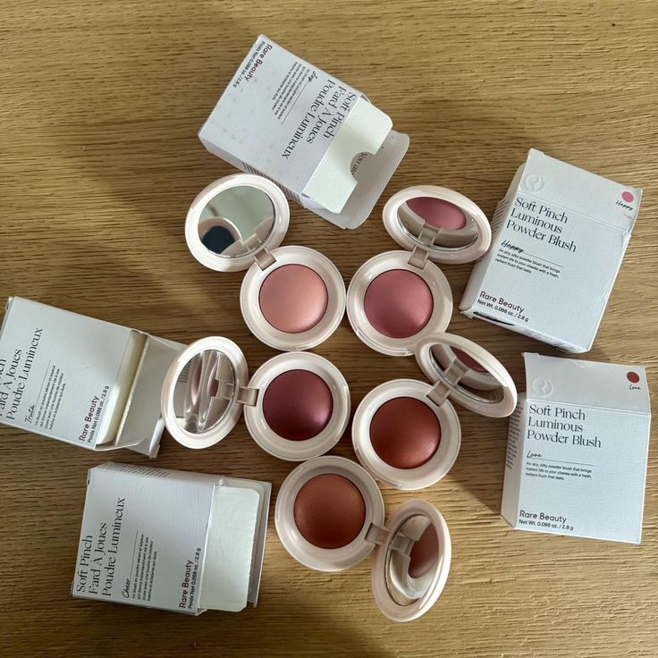 Rare Beauty Soft Pinch Powder Blush – Silky, Buildable & Long-Lasting Color