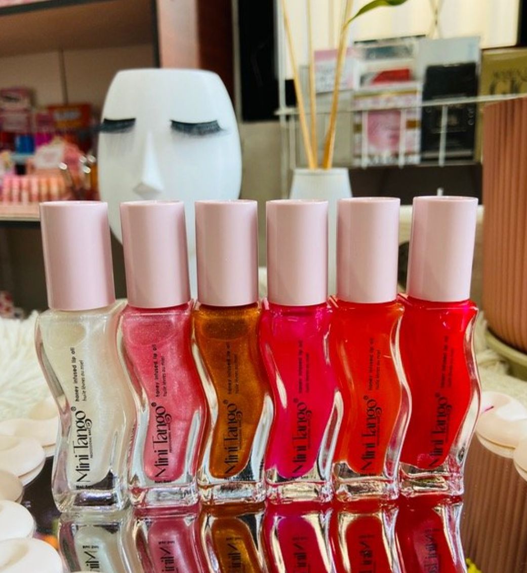 Mini Tango Lip Oil – Hydrating Glossy Gisou Dupe